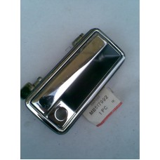 MB517992 MITSUBISHI  GALANT ÖN SAĞ DIŞ KAPI AÇMA KOLU